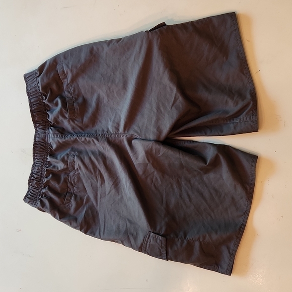 Quicksilver gray extra large elastic waist shorts - Picture 4 of 11